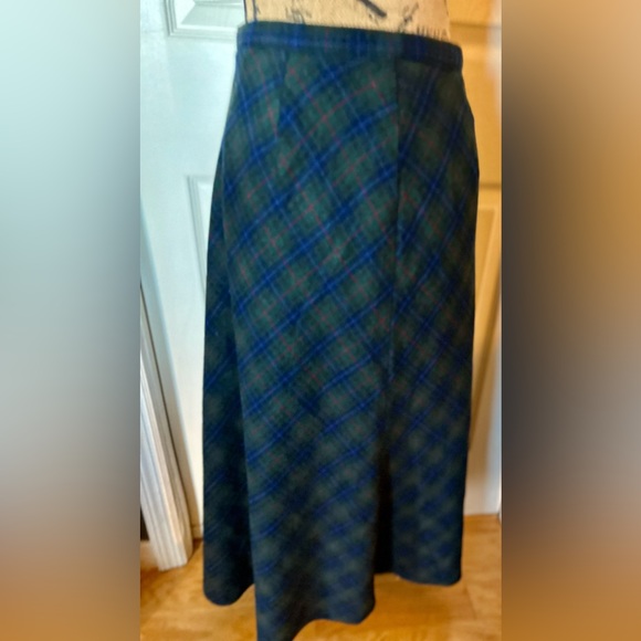 Michele Wool Blend Scottish Style Green Plaid Midi Skirt Size 10 - Picture 3 of 14